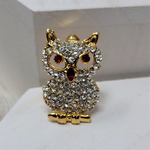 Sparkling Rhinestone Owl Pin Brooch Ruby Eyes - Picture 1 of 8